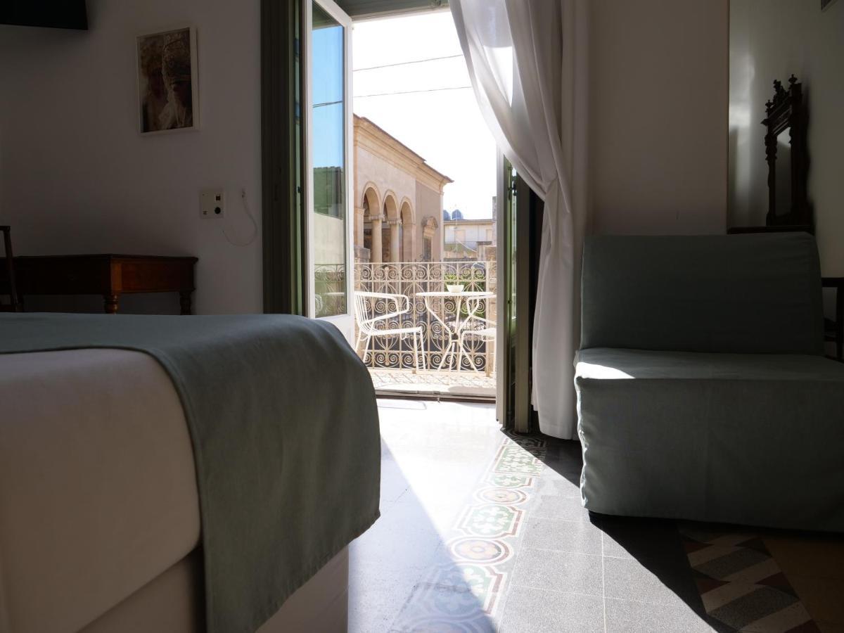 La Moresca Hotel Marina di Ragusa Exterior photo